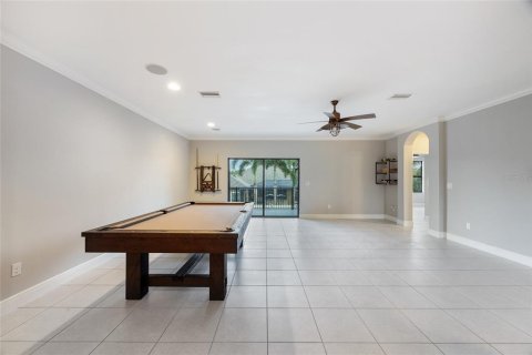 Villa ou maison à vendre à Brandon, Floride: 6 chambres, 397.71 m2 № 1875824 - photo 19