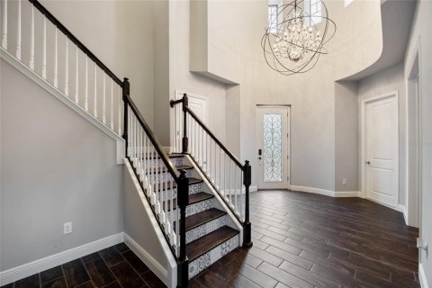 Villa ou maison à vendre à Brandon, Floride: 6 chambres, 397.71 m2 № 1875824 - photo 2
