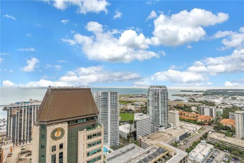 Copropriété à vendre à Saint Petersburg, Floride: 2 chambres, 166.11 m2 № 2329330 - photo 23