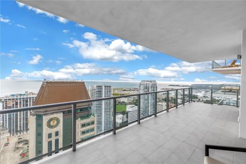 Copropriété à vendre à Saint Petersburg, Floride: 2 chambres, 166.11 m2 № 2329330 - photo 24