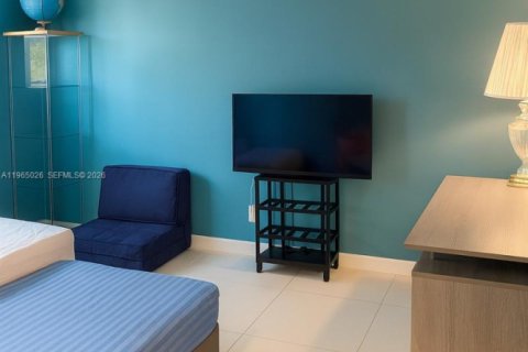 Купить кондоминиум в Халландейл-Бич, Флорида 2 спальни, 101.45м2, № 2026363 - фото 22