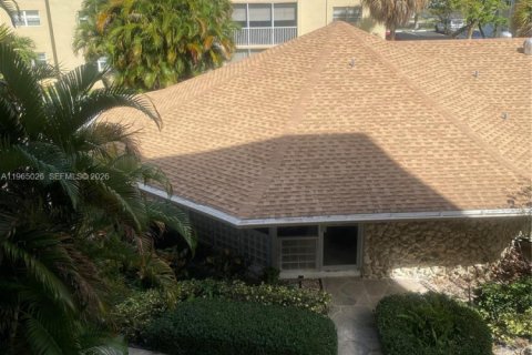 Купить кондоминиум в Халландейл-Бич, Флорида 2 спальни, 101.45м2, № 2026363 - фото 30