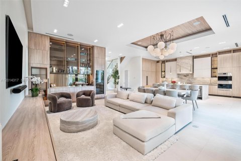 Casa en venta en Surfside, Florida, 6 dormitorios, 378.76 m2 № 2171259 - foto 5