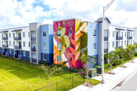 Apartment in Homestead, Florida 2 bedrooms, 85.28 sq.m. № 1967201 - photo 1