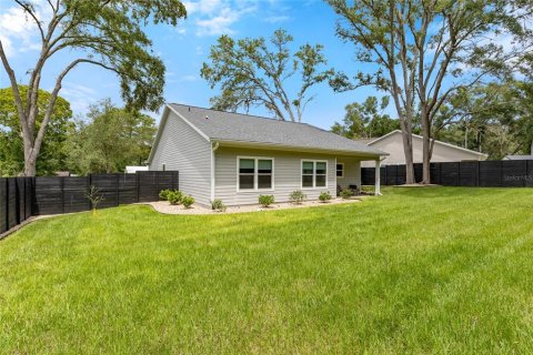 House in Newberry, Florida 3 bedrooms, 154.96 sq.m. № 1847126 - photo 27