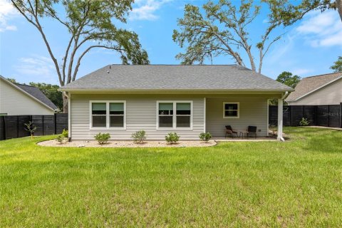House in Newberry, Florida 3 bedrooms, 154.96 sq.m. № 1847126 - photo 25