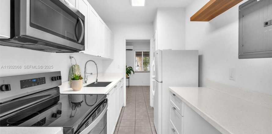 Квартира в Форт-Лодердейл, Флорида 1 спальня, 52.03м2 № 1991543