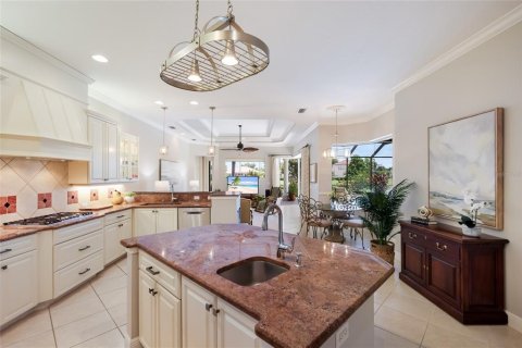 House in Lakewood Ranch, Florida 4 bedrooms, 278.71 sq.m. № 2421960 - photo 20
