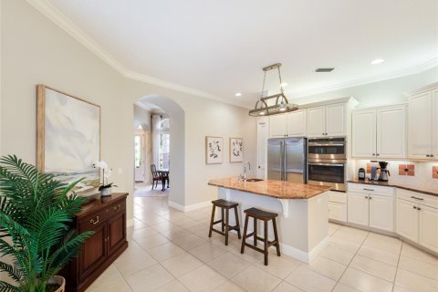 House in Lakewood Ranch, Florida 4 bedrooms, 278.71 sq.m. № 2421960 - photo 17