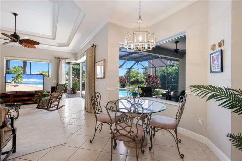 House in Lakewood Ranch, Florida 4 bedrooms, 278.71 sq.m. № 2421960 - photo 22