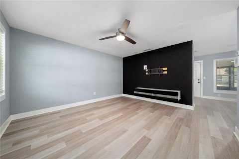 Casa en venta en Ocala, Florida, 3 dormitorios, 95.22 m2 № 1608897 - foto 5