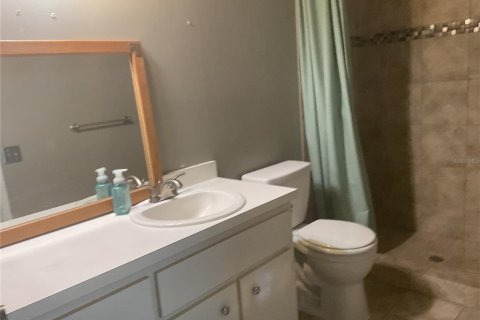 Купить кондоминиум в Таварес, Флорида 7 комнат, 105.91м2, № 1865979 - фото 8