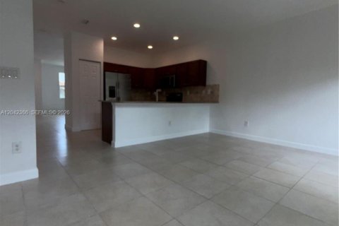 Townhouse in West Palm Beach, Florida 3 bedrooms, 139.26 sq.m. № 2184184 - photo 18