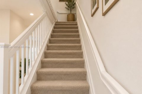 Townhouse in West Palm Beach, Florida 3 bedrooms, 139.26 sq.m. № 2184184 - photo 4