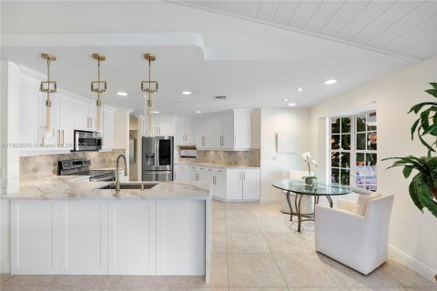 Casa en venta en Boca Raton, Florida, 4 dormitorios, 273.13 m2 № 1976016 - foto 4