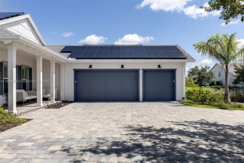 House in Punta Gorda, Florida 3 bedrooms, 254.37 sq.m. № 1941396 - photo 3