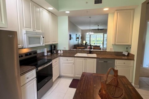 Copropriété à louer à St. Lucie, Floride: 2 chambres, 184.78 m2 № 2245887 - photo 4