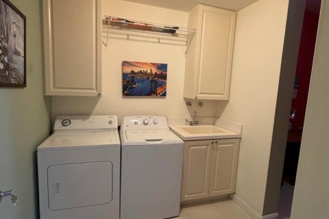 Copropriété à louer à St. Lucie, Floride: 2 chambres, 184.78 m2 № 2245887 - photo 7