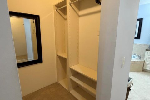 Copropriété à louer à St. Lucie, Floride: 2 chambres, 184.78 m2 № 2245887 - photo 14