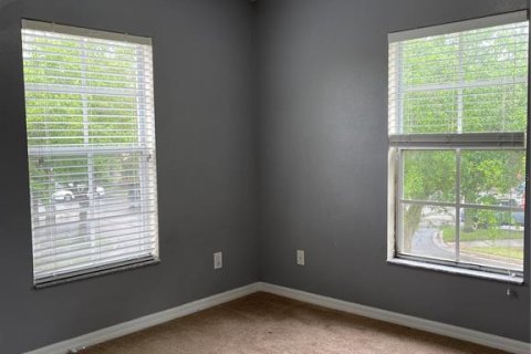 Touwnhouse à louer à Riverview, Floride: 3 chambres, 130.81 m2 № 2150071 - photo 9