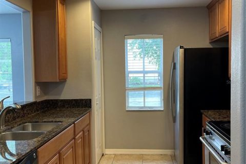 Touwnhouse à louer à Riverview, Floride: 3 chambres, 130.81 m2 № 2150071 - photo 5