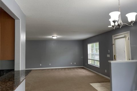 Touwnhouse à louer à Riverview, Floride: 3 chambres, 130.81 m2 № 2150071 - photo 4