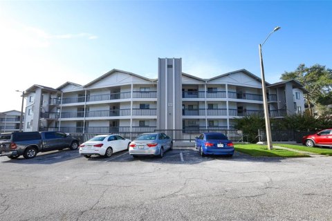 Condo in Altamonte Springs, Florida, 2 bedrooms  № 2376816