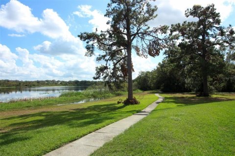 Condo in Altamonte Springs, Florida, 2 bedrooms  № 2376816 - photo 26