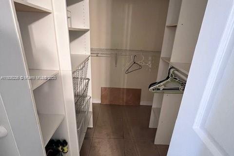 Villa ou maison à louer à Hollywood, Floride: 3 chambres, 138.42 m2 № 1959917 - photo 2