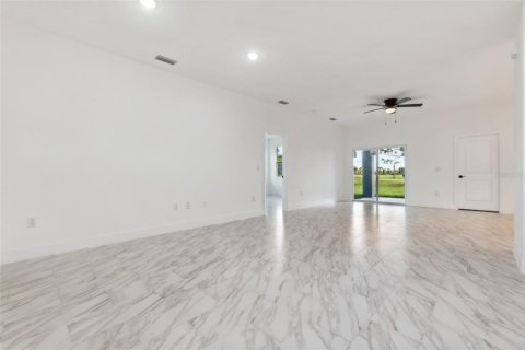 Casa en alquiler en Placida, Florida, 4 dormitorios, 156.17 m2 № 1782488 - foto 18
