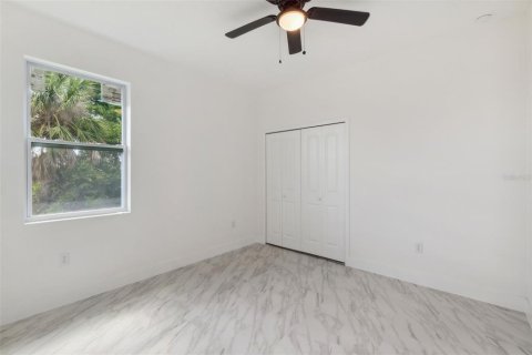Casa en alquiler en Placida, Florida, 4 dormitorios, 156.17 m2 № 1782488 - foto 13