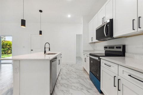 Casa en alquiler en Placida, Florida, 4 dormitorios, 156.17 m2 № 1782488 - foto 7