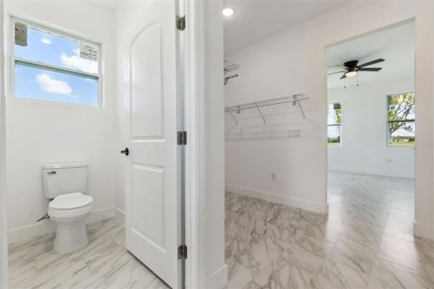 Casa en alquiler en Placida, Florida, 4 dormitorios, 156.17 m2 № 1782488 - foto 12