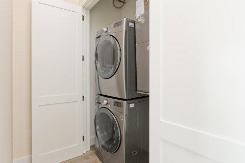 Casa en alquiler en Wellington, Florida, 4 dormitorios, 443.42 m2 № 1154388 - foto 1