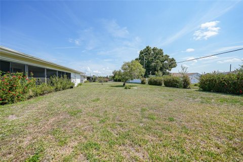 Casa en venta en Port Charlotte, Florida, 2 dormitorios, 118.73 m2 № 1757767 - foto 30