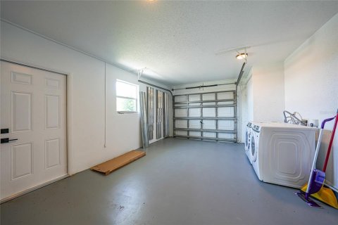 Casa en venta en Port Charlotte, Florida, 2 dormitorios, 118.73 m2 № 1757767 - foto 24