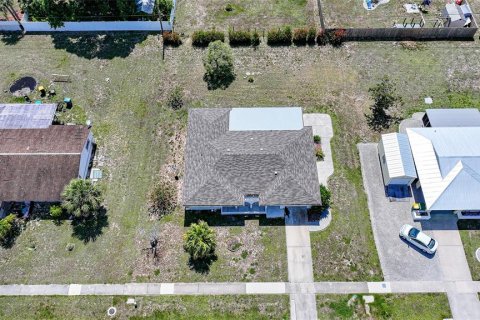 Casa en venta en Port Charlotte, Florida, 2 dormitorios, 118.73 m2 № 1757767 - foto 2