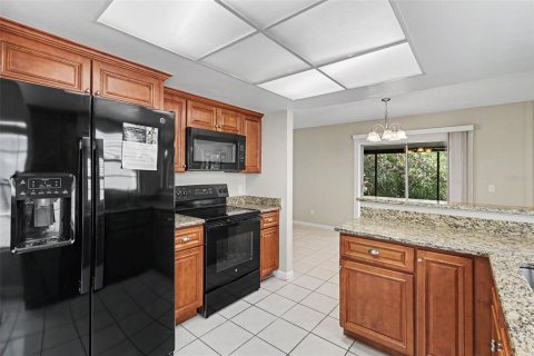 House in Valrico, Florida 3 bedrooms, 127.83 sq.m. № 2217342 - photo 7