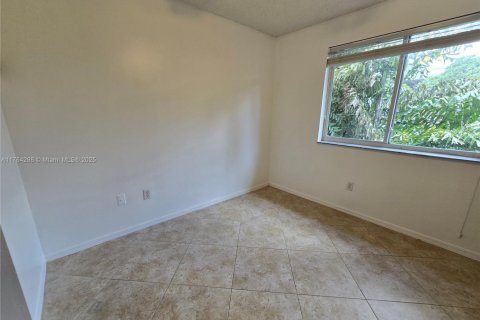 Condominio en venta en Hollywood, Florida, 2 dormitorios, 80.55 m2 № 1860699 - foto 8