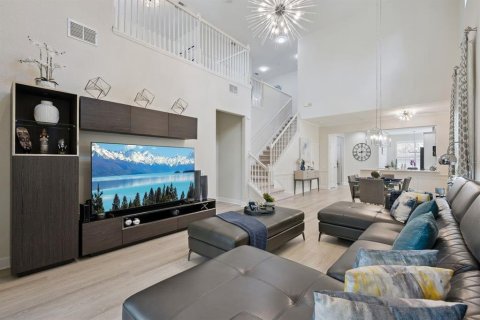 Купить таунхаус в Орландо, Флорида 10 комнат, 220.09м2, № 2152002 - фото 4