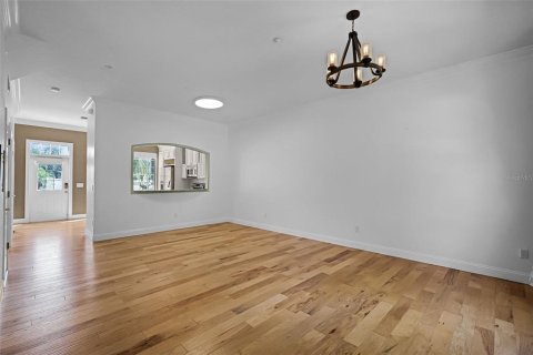 Townhouse in Celebration, Florida 4 bedrooms, 194.35 sq.m. № 1869069 - photo 6