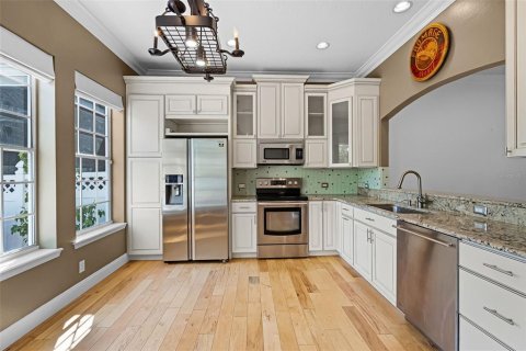 Townhouse in Celebration, Florida 4 bedrooms, 194.35 sq.m. № 1869069 - photo 9