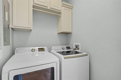 Townhouse in Celebration, Florida 4 bedrooms, 194.35 sq.m. № 1869069 - photo 14