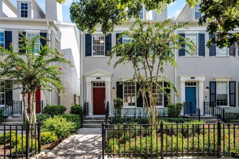 Townhouse in Celebration, Florida 4 bedrooms, 194.35 sq.m. № 1869069 - photo 2