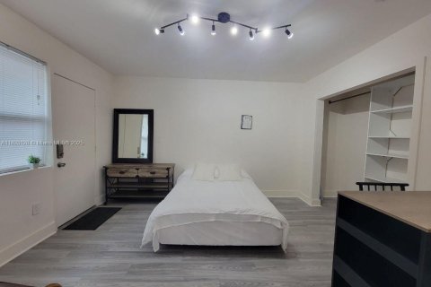 Купить коммерческую недвижимость в Майами, Флорида 206.24м2, № 1947306 - фото 9