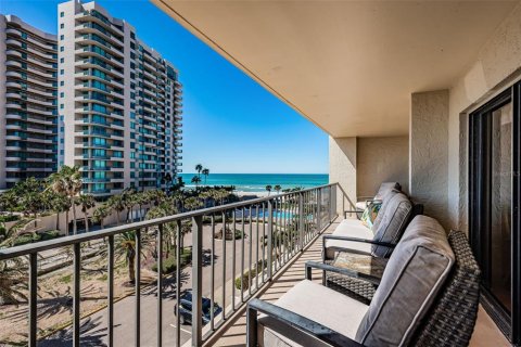 Condo in Clearwater, Florida, 2 bedrooms  № 1539947 - photo 2