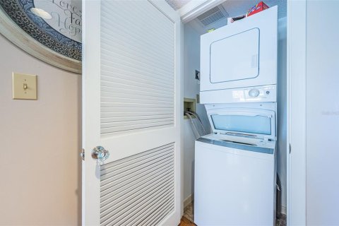 Condo in Clearwater, Florida, 2 bedrooms  № 1539947 - photo 23