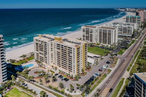Condo in Clearwater, Florida, 2 bedrooms  № 1539947 - photo 1