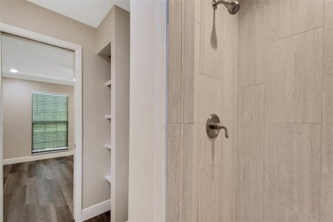 Casa en venta en Lakeland, Florida, 3 dormitorios, 174.56 m2 № 994495 - foto 12