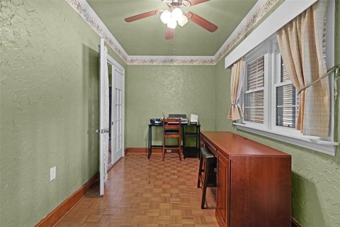 Villa ou maison à vendre à Eustis, Floride: 2 chambres, 152.17 m2 № 2388363 - photo 25